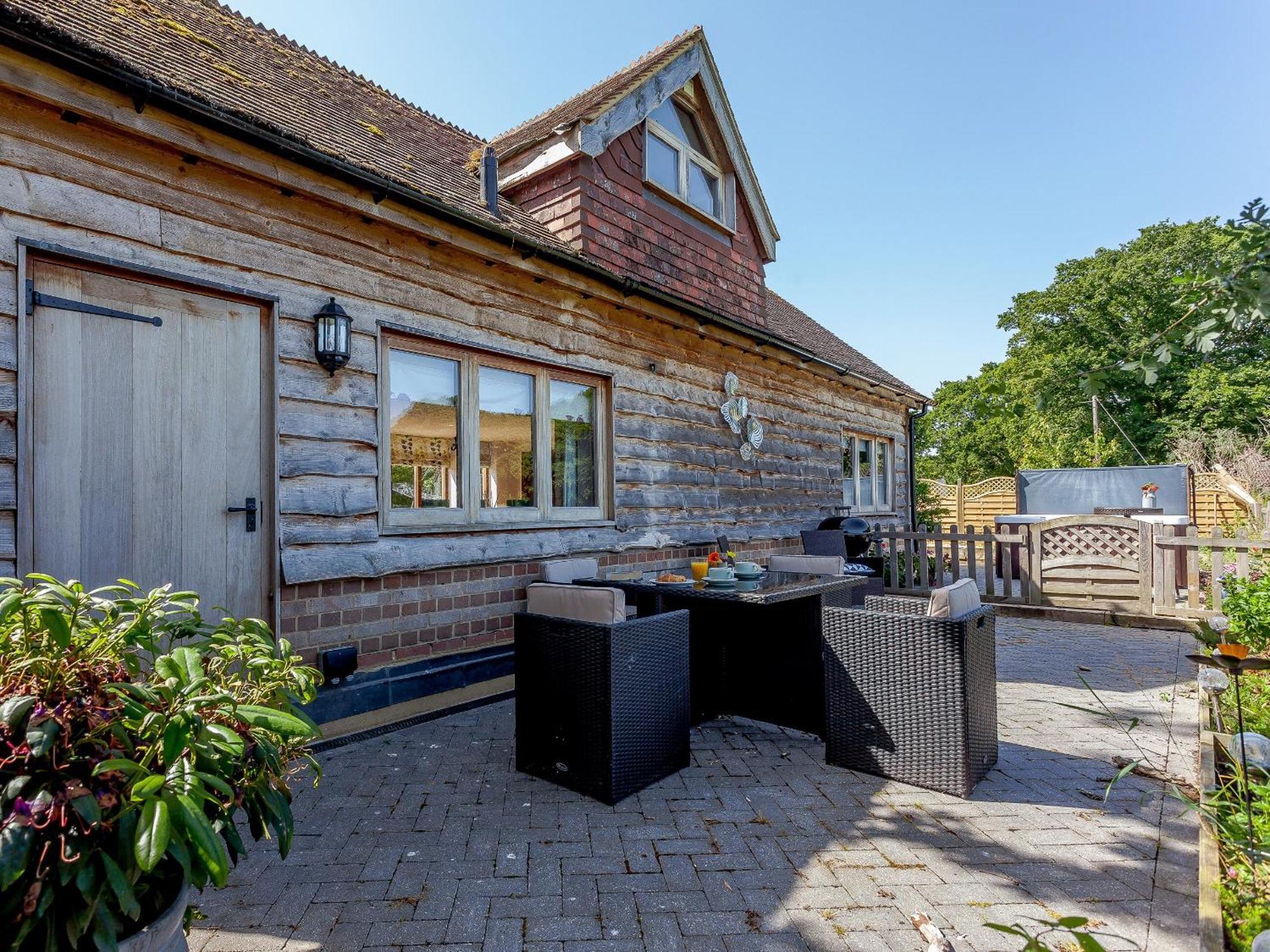 The Barn Coldwaltham Exterior foto